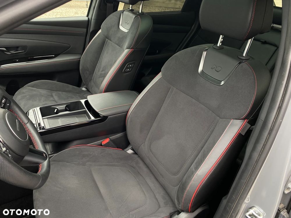 Hyundai Tucson 1.6 T-GDi HEV N-Line 2WD - 17