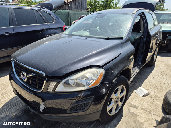Dezmembram Volvo XC60 2011 2.0d Euro 5