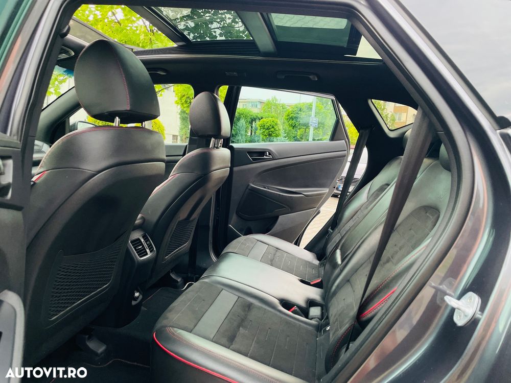 Hyundai Tucson - 8