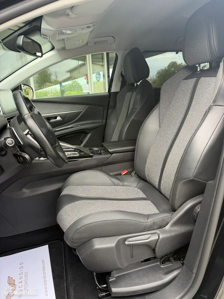 Peugeot 5008 1.5 BlueHDi Allure EAT8 - 17