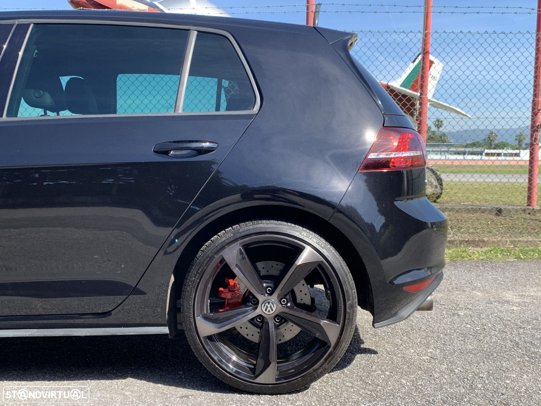 VW Golf 2.0 TSi GTi Performance - 15