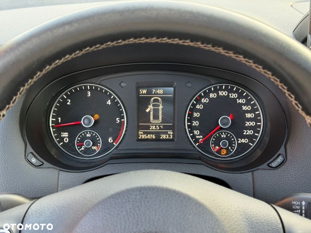 Volkswagen Sharan - 16