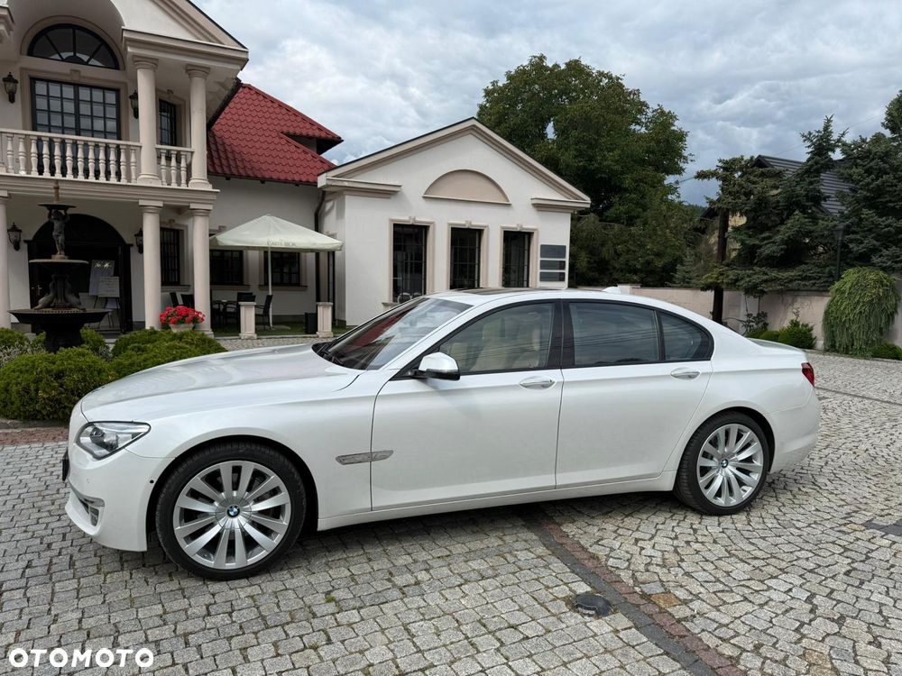BMW Seria 7 730d xDrive Edition Exclusive - 11