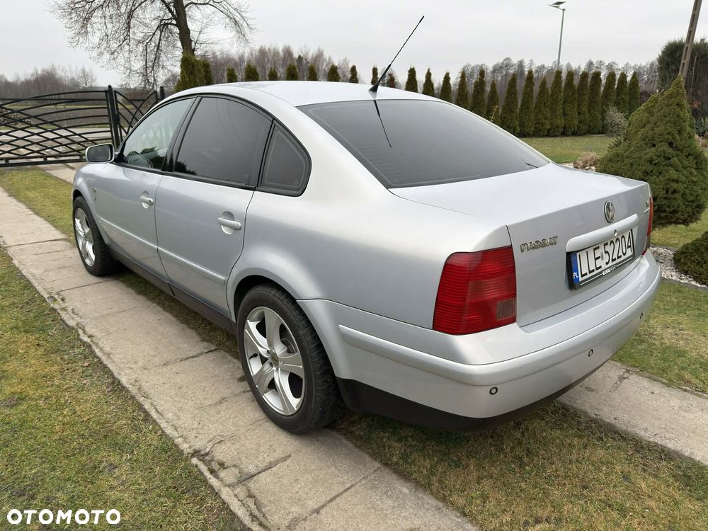 Volkswagen Passat 2.8 Comfortline Syncro - 3
