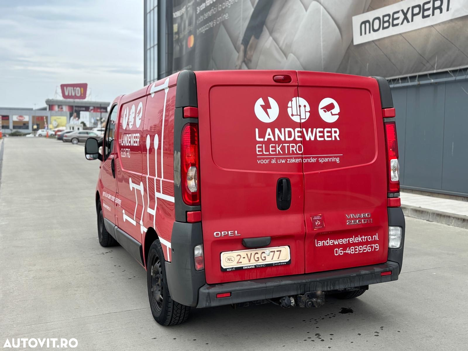 Opel Vivaro - 11