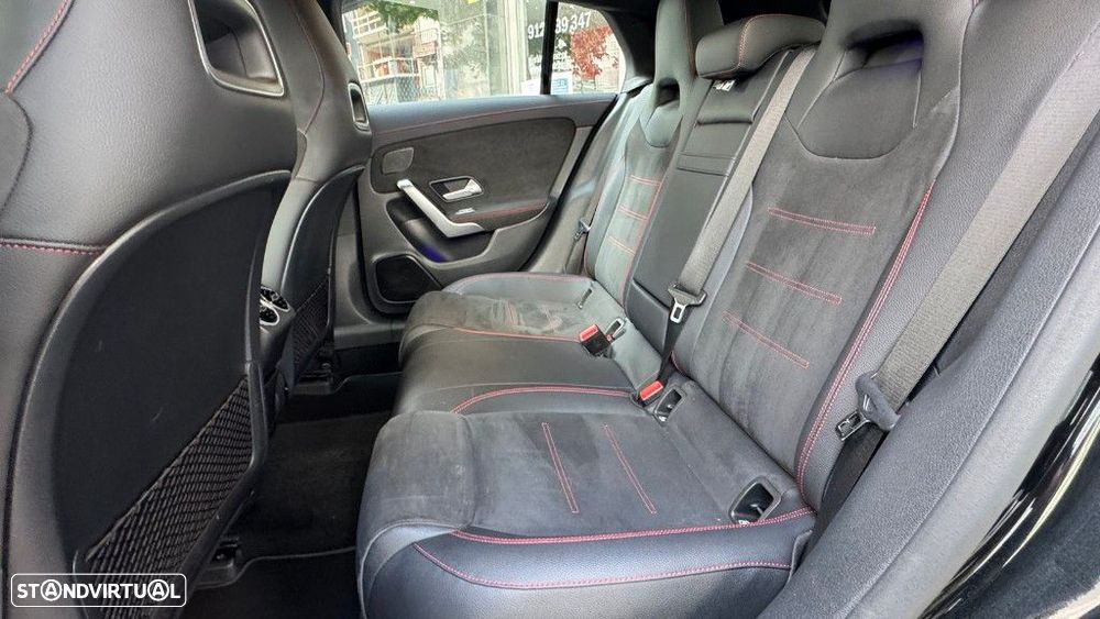 Mercedes-Benz CLA 180 - 11