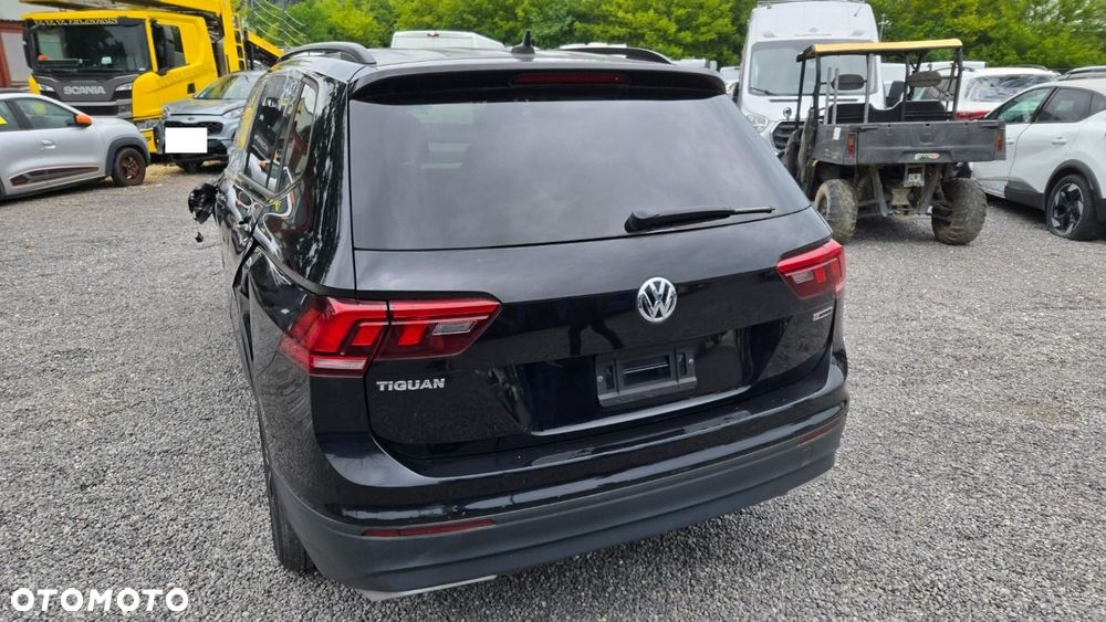Volkswagen Tiguan - 15