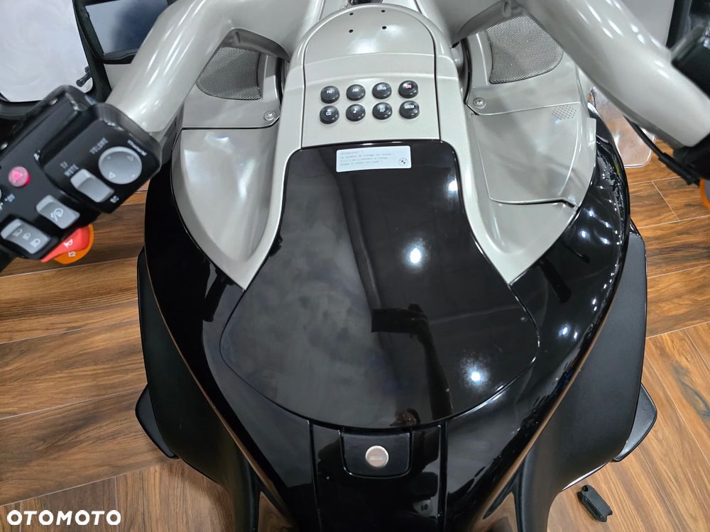 BMW LT - 28