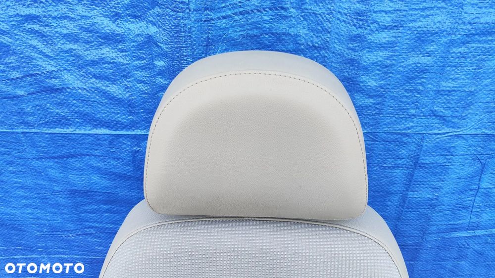 FOTEL LEWY PRZÓD PÓŁSKÓRA PÓŁ SKÓRA BEŻOWY KREMOWY NAPINACZ DOPINACZ ZAPINKA PASA OSŁONA OPEL INSIGNIA A EUROPA - 5
