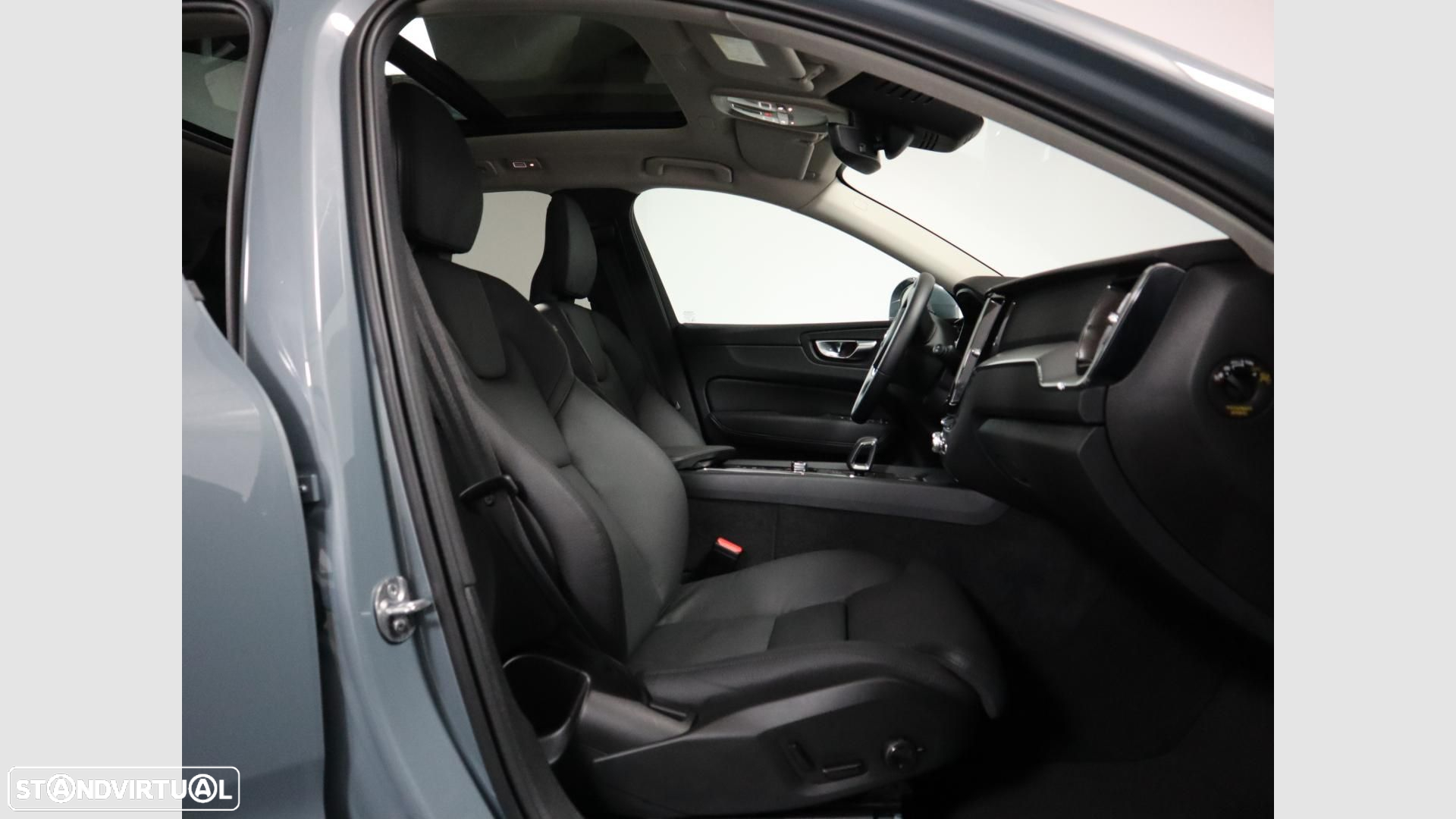 Volvo XC 60 2.0 T8 PHEV Plus Bright AWD - 9