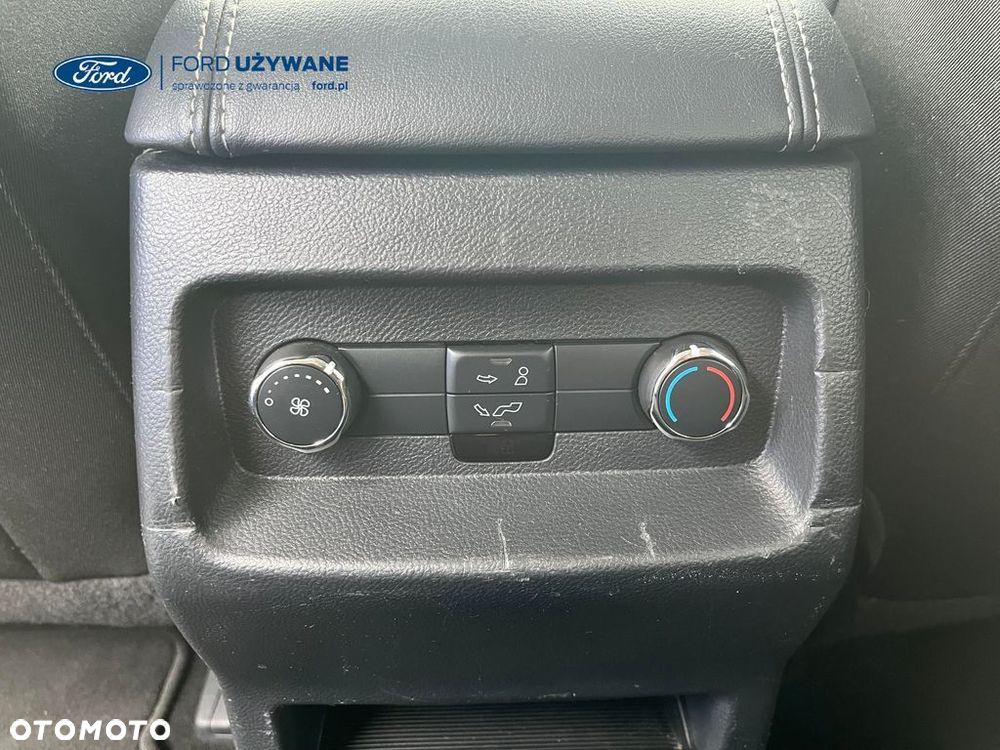 Ford Galaxy 2.0 EcoBlue 4WD Titanium - 26