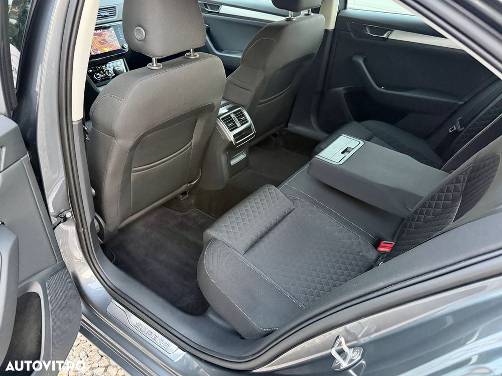 Skoda Superb 2.0 TDI DSG Style - 19
