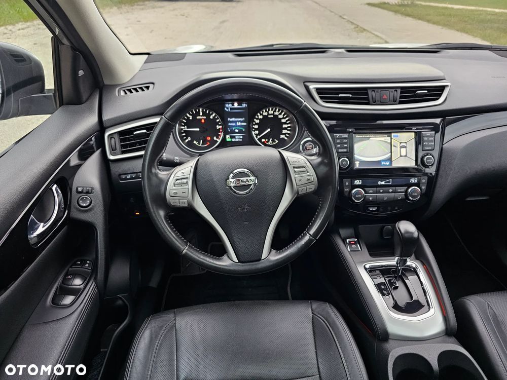 Nissan Qashqai 1.6 dCi Xtronic TEKNA+ - 12