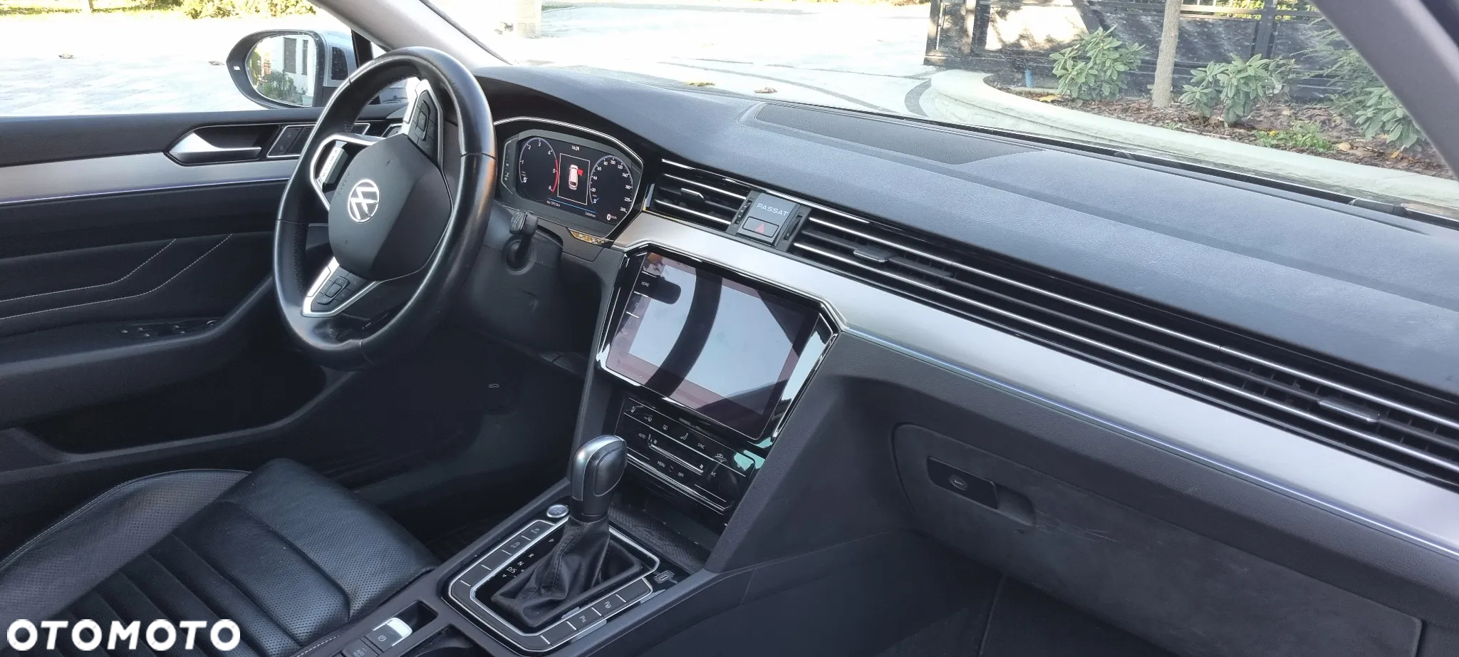 Volkswagen Passat 2.0 TDI 4Mot Elegance DSG - 8