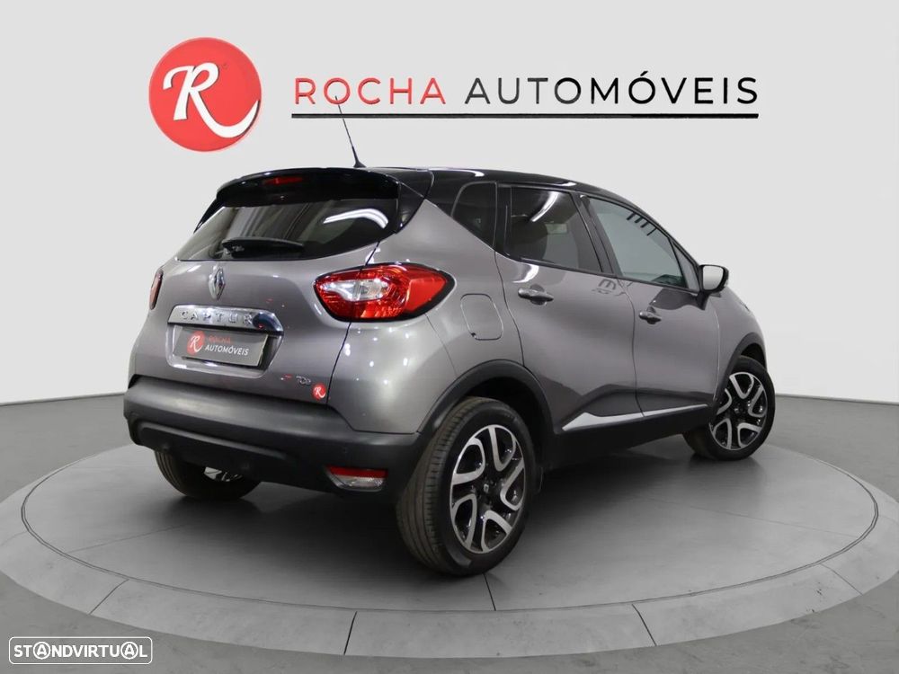 Renault Captur 1.2 TCe Exclusive EDC - 8