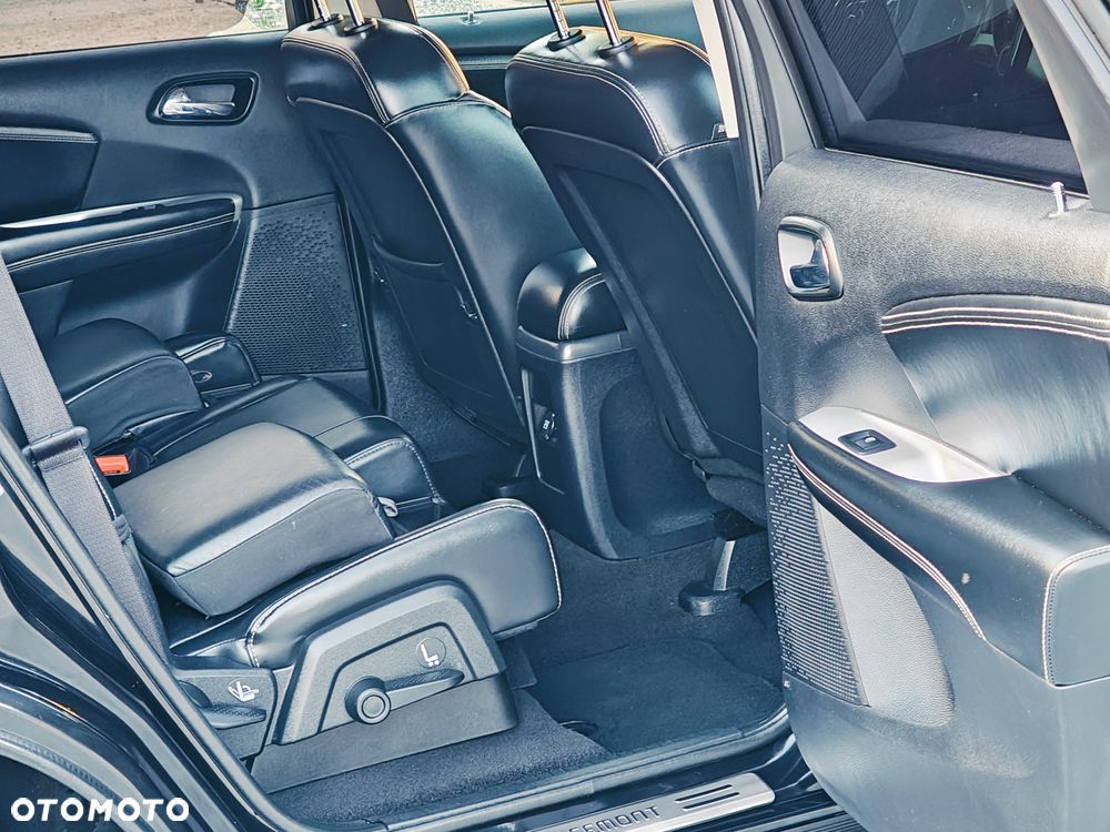 Fiat Freemont 2.0 Multijet 16V DPF Automatik Allrad Lounge - 19