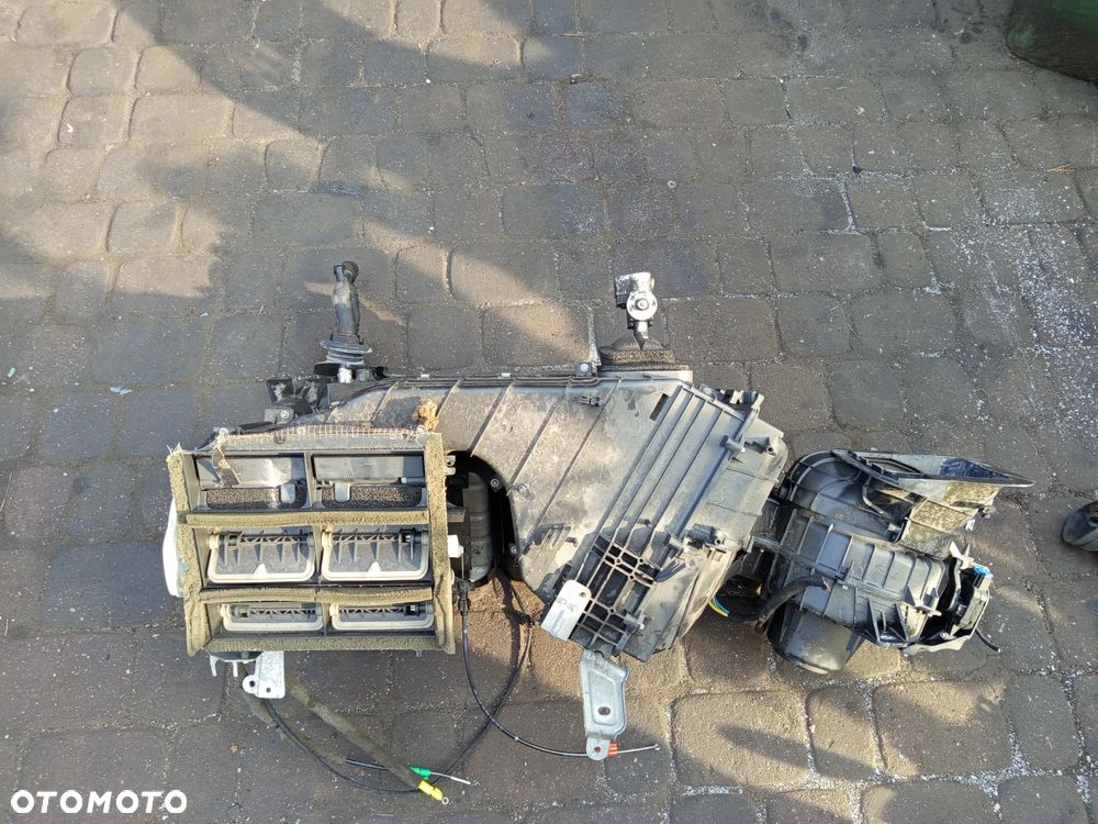 NAGRZEWNICA VOLKSWAGEN TRANSPORTER T5 03-15 - 4