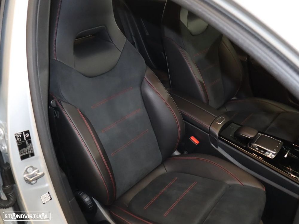 Mercedes-Benz A 180 7G-DCT AMG Line - 15