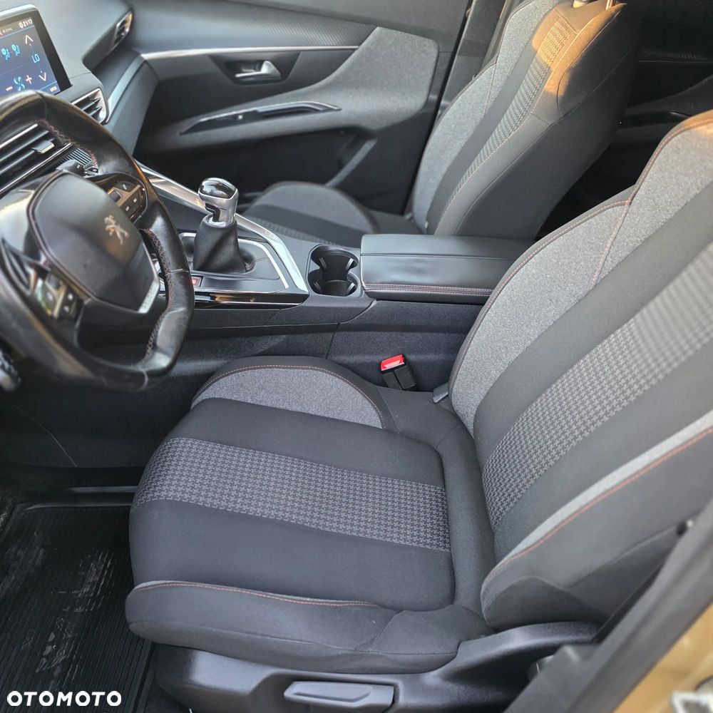 Peugeot 3008 PureTech 130 Stop & Start Active - 11