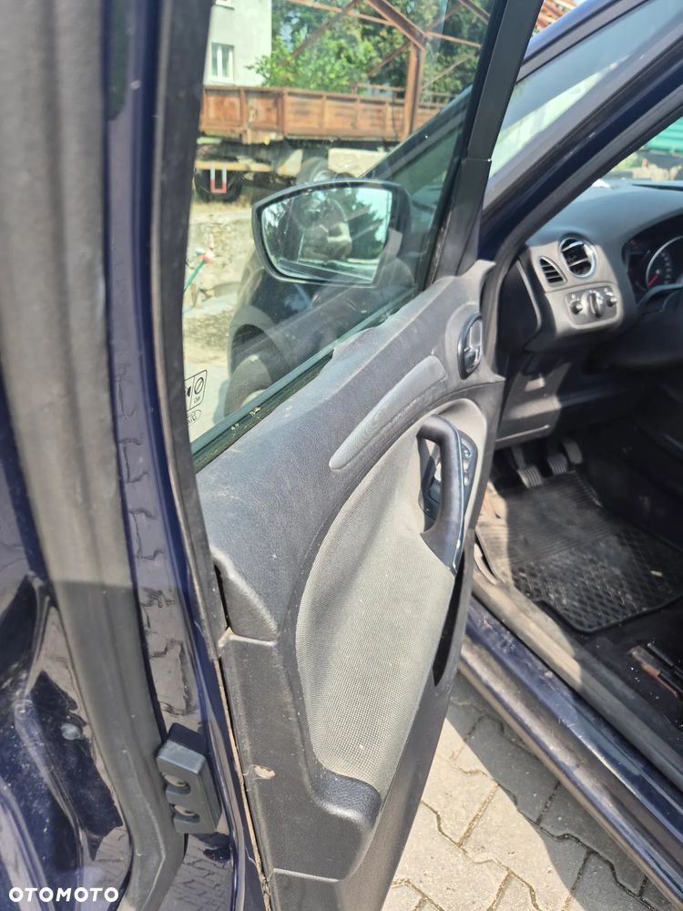 Ford Galaxy - 18