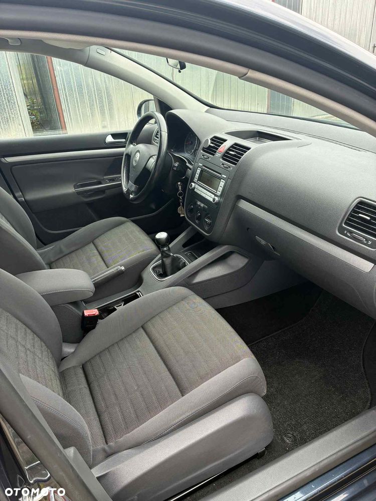 Volkswagen Golf 1.6 Tour - 19