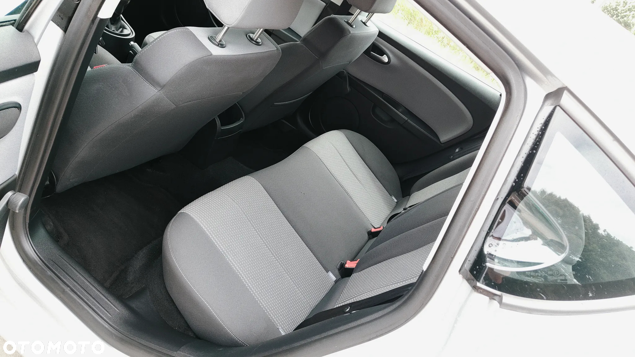 Seat Leon 1.6 TDI DPF Style - 8