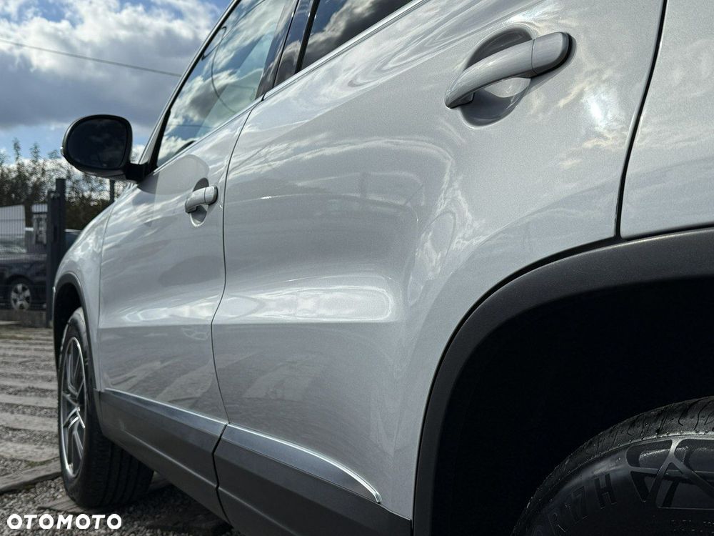 Volkswagen Tiguan - 21