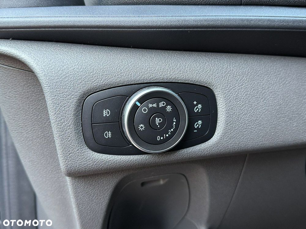 Ford Transit Custom - 21