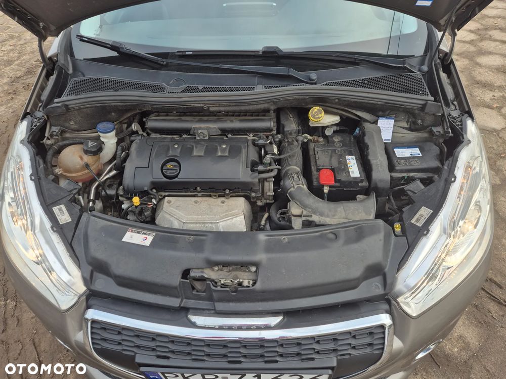 Peugeot 208 1.4 VTi Active - 9