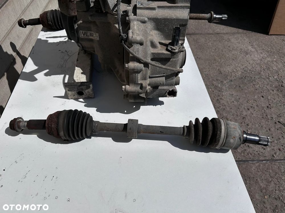 Mazda 2 II DE FC270 1.2 1.3 16V SKRZYNIA BIEGÓW manualna manual PÓŁOŚ SPRZEGŁO DOCISK - 5