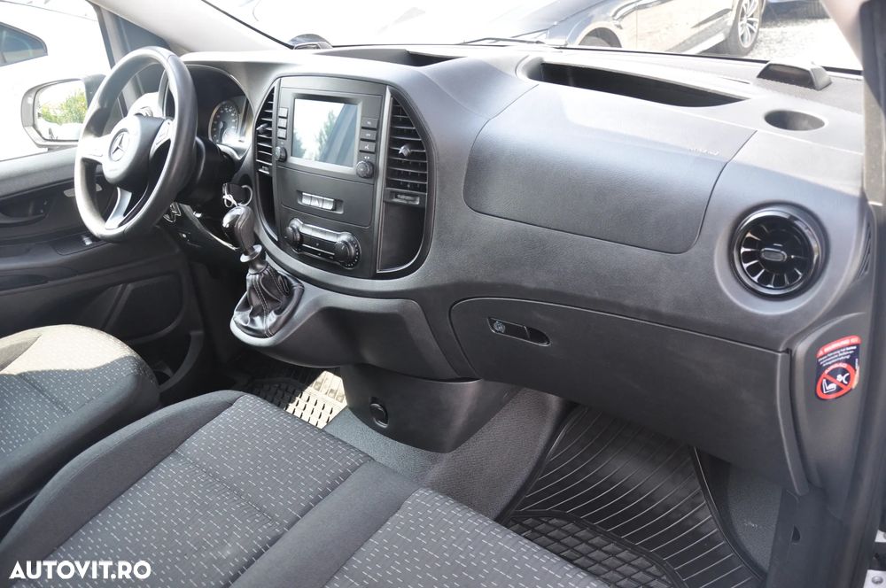 Mercedes-Benz Vito 114 Doka Extra-Lung 6 Locuri - 13