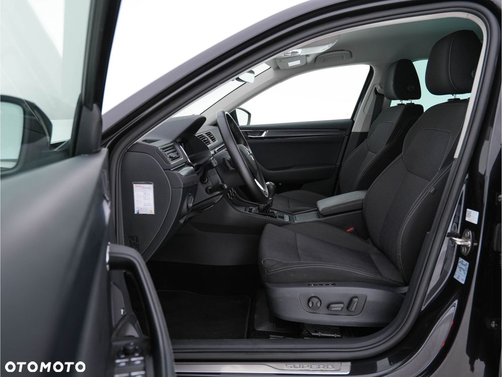 Skoda Superb - 8