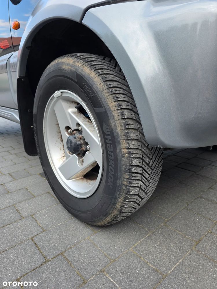 Suzuki Jimny 1.3 - 20