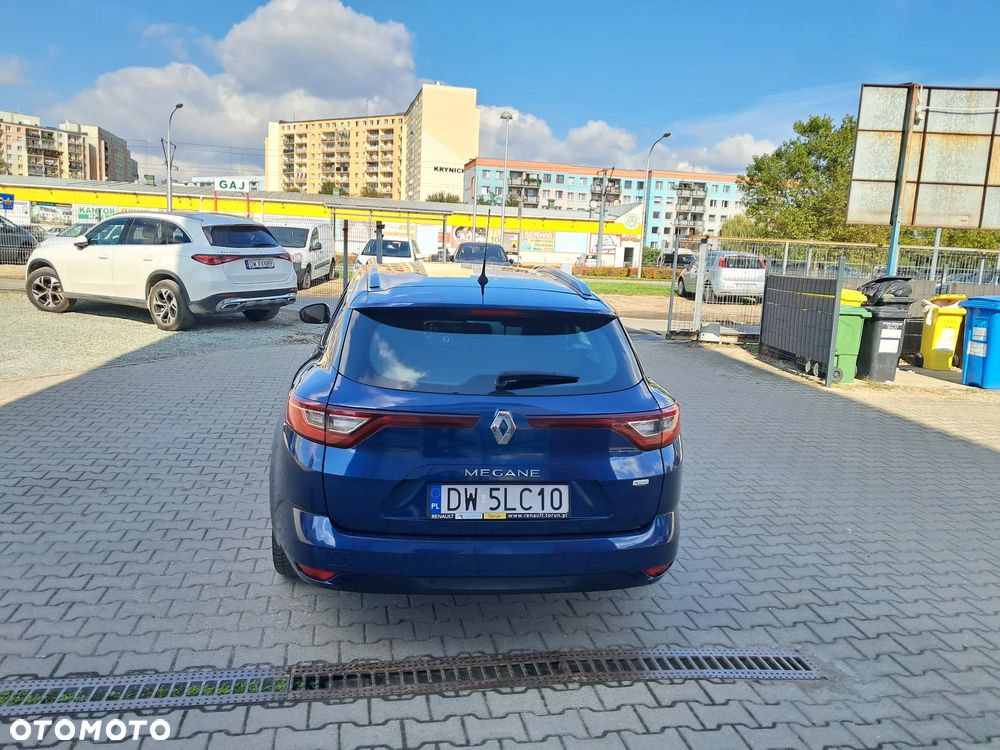 Renault Megane 1.5 Blue dCi Business - 4