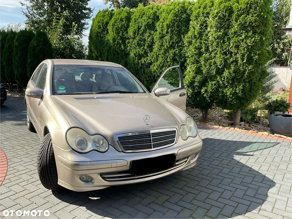 Mercedes-Benz Klasa C - 1