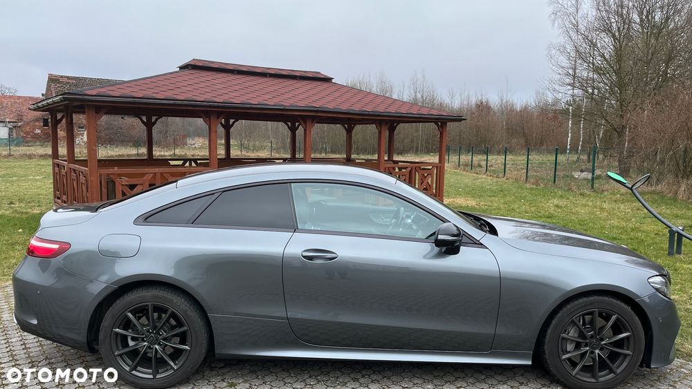 Mercedes-Benz Klasa E 300 d 9G-TRONIC - 7