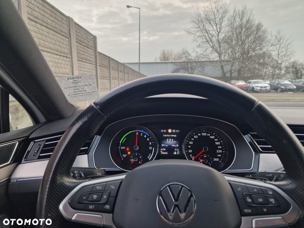 Volkswagen Passat Variant 1.4 TSI Plug-In Hybrid GTE DSG - 16