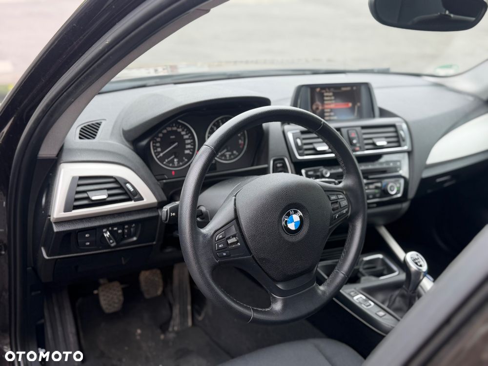 BMW Seria 1 116i Edition Metropolitan - 9