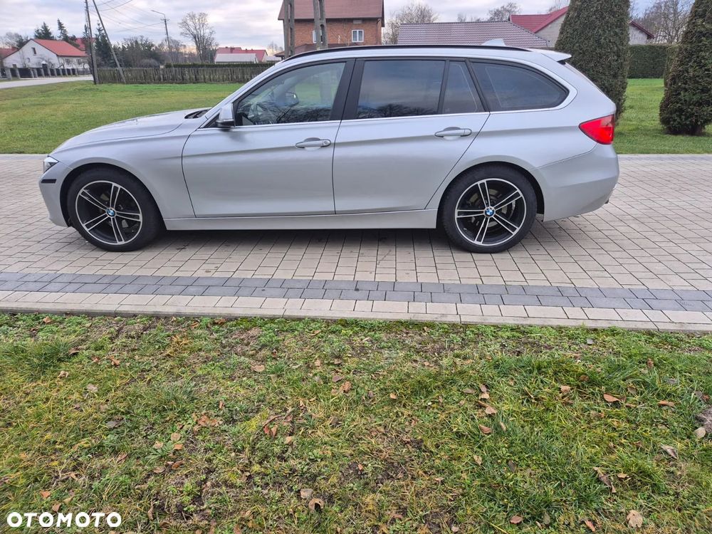 BMW Seria 3 320d xDrive Sport-Aut Sport Line - 5