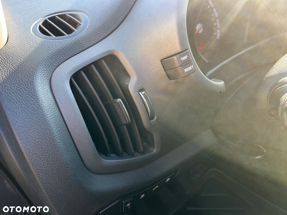 Kia Sportage 2.0 CRDI XL - 20