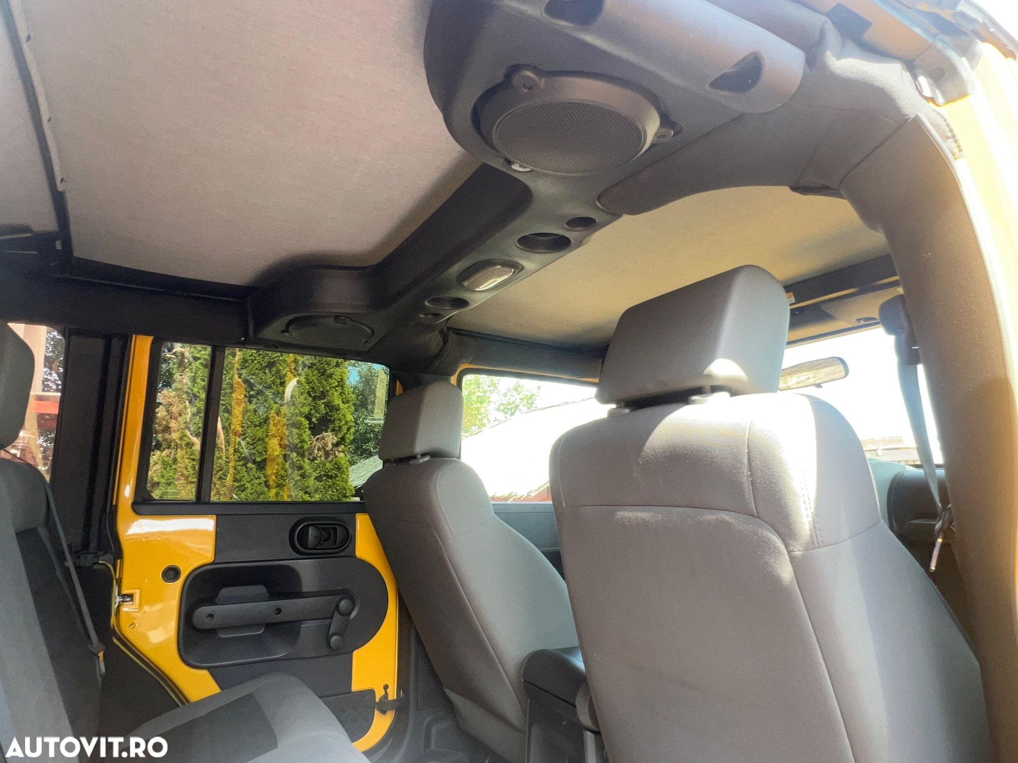Jeep Wrangler - 17