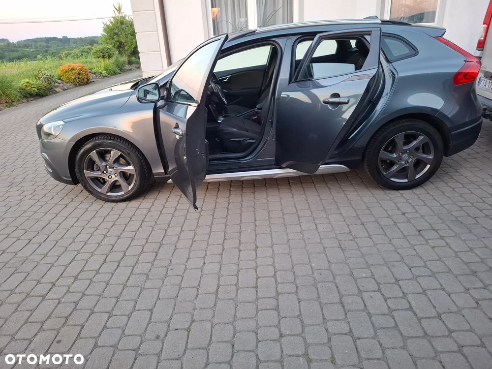 Volvo V40 Cross Country D2 - 2