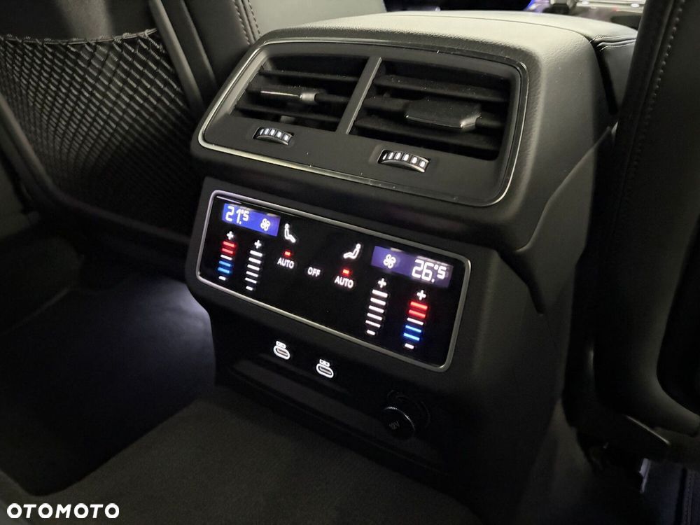 Audi A6 Avant - 24