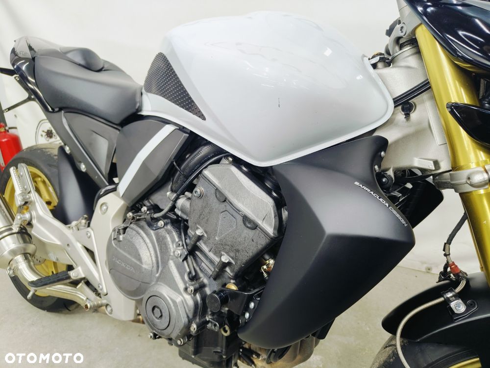 Honda Hornet - 6