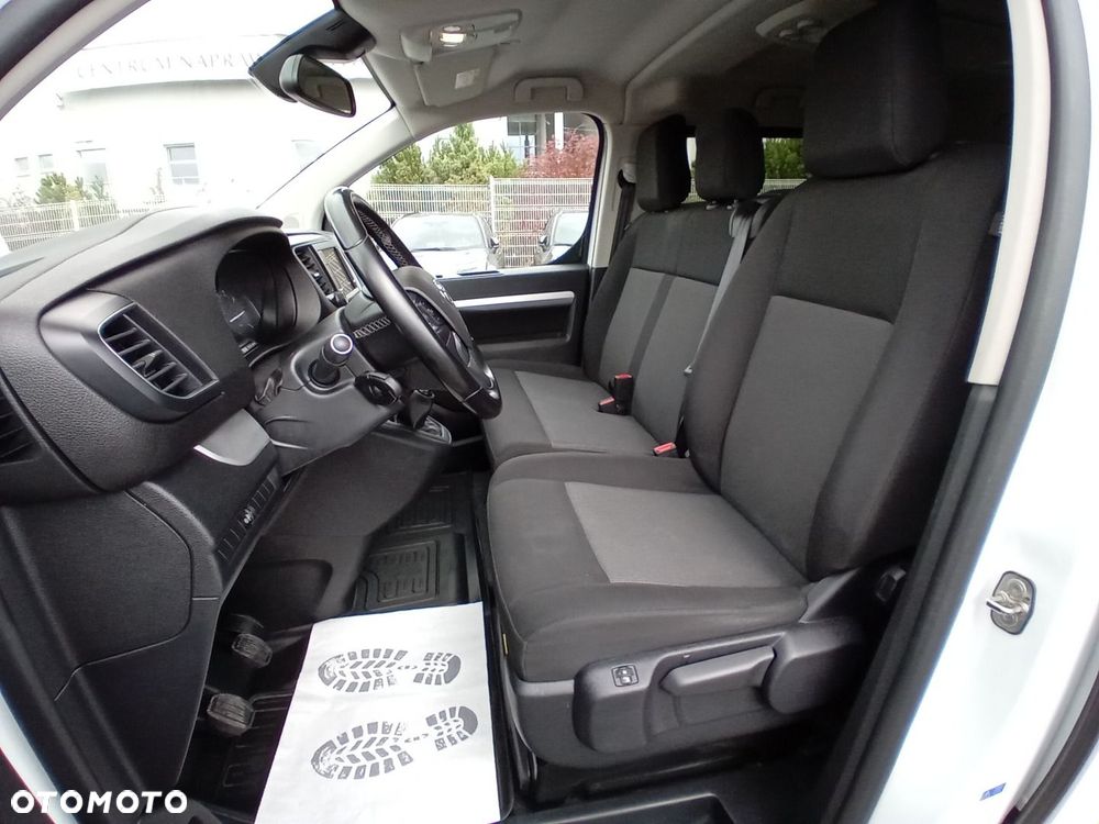 Toyota Proace Verso - 24