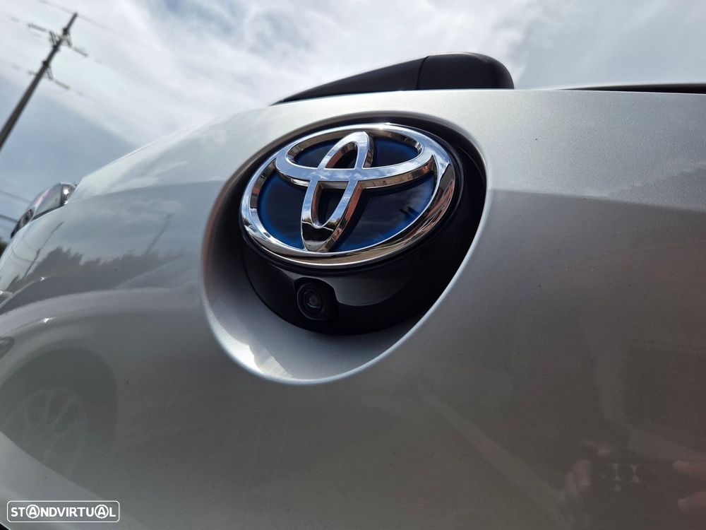 Toyota Corolla - 11
