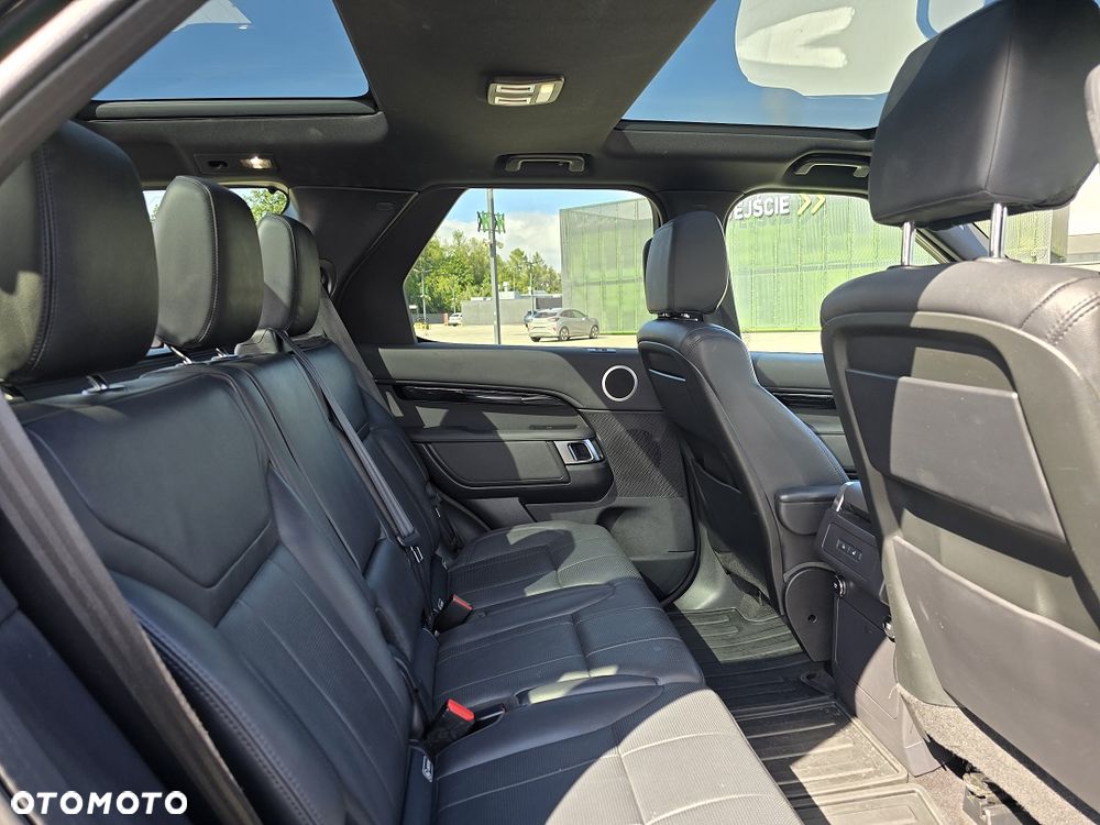 Land Rover Discovery 3.0 Si6 SE - 18