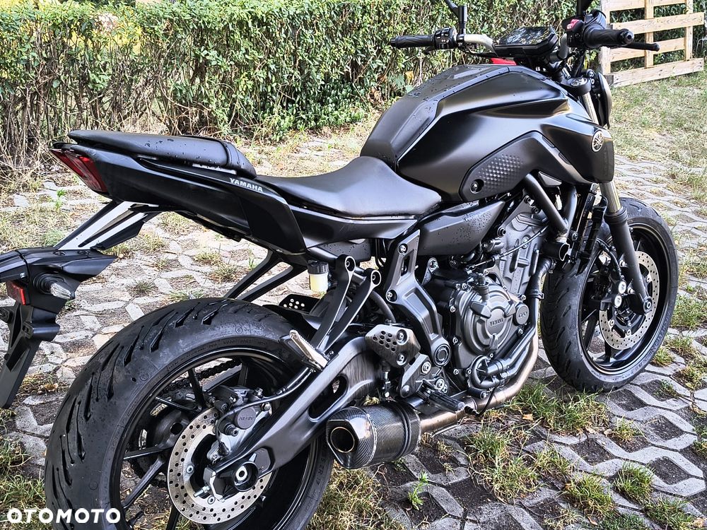Yamaha MT - 2