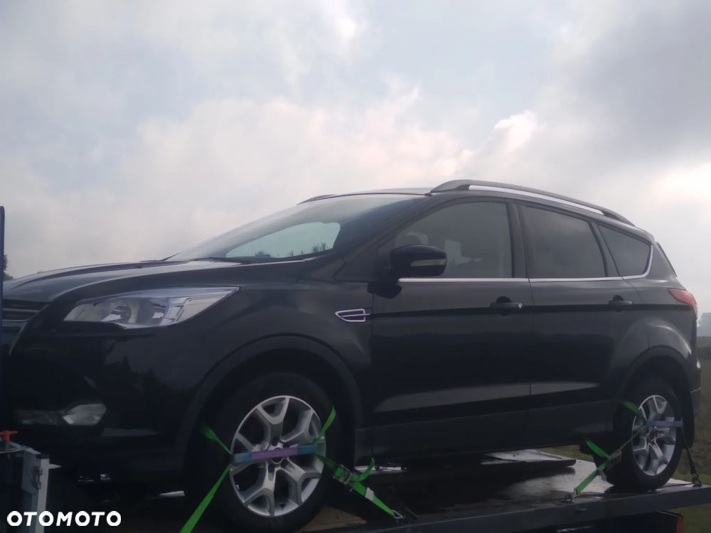 Ford Kuga 2.0 TDCi 4WD Titanium - 4
