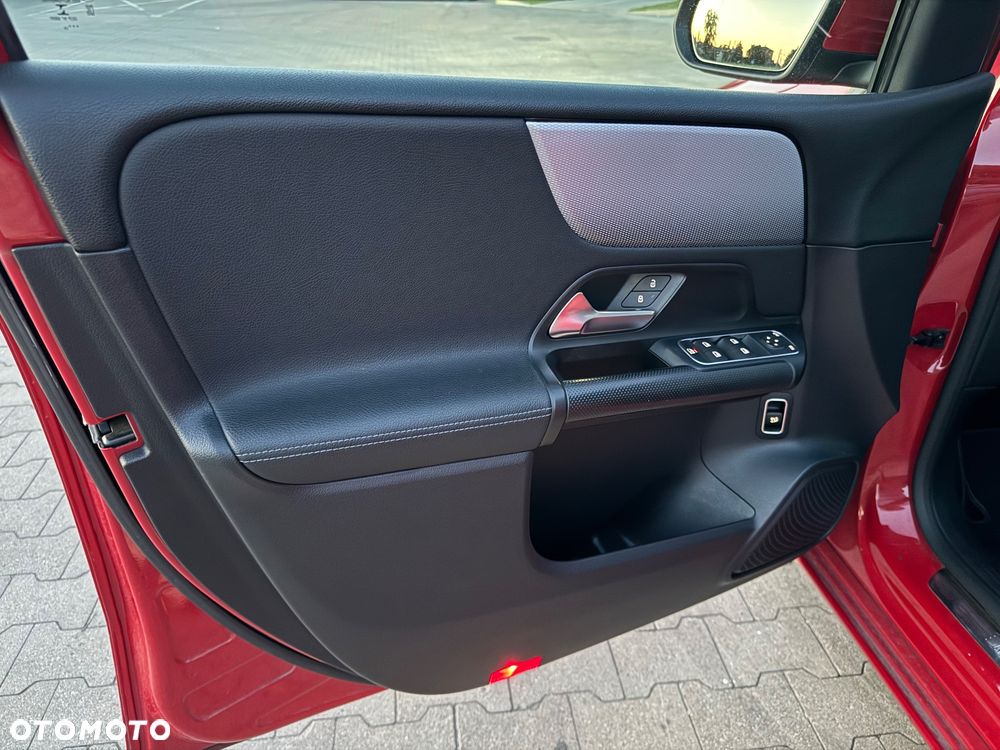 Mercedes-Benz Klasa B 180 d Progressive 7G-DCT - 9
